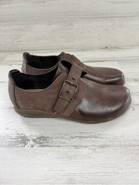 NAOT Women’s Size Eu 39 US 8 Tane Brown Leather Strap Loafers In Brown Round Toe